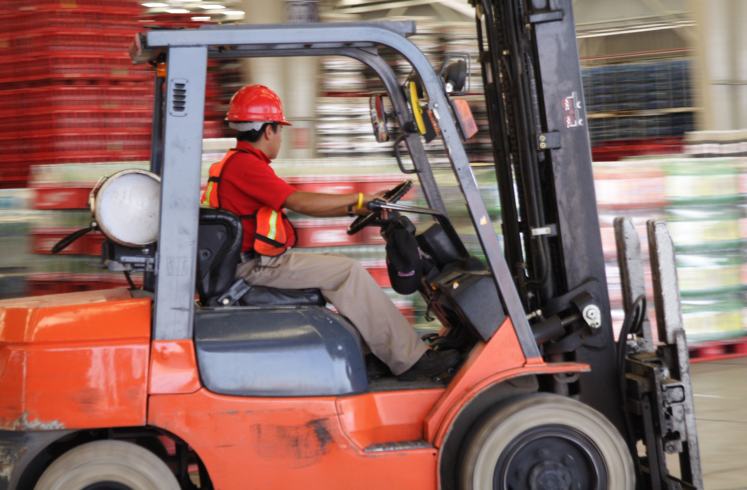 <span style="font-weight: bold;">Складирование, перегрузка.</span>